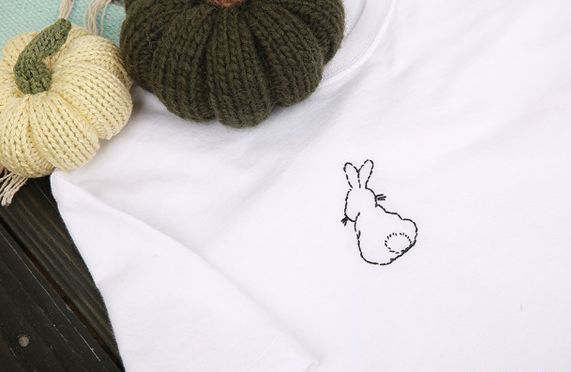 Контурная вышивка на одежде: создаем уникальный образ с «Кроликом»